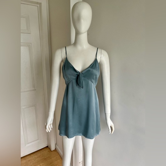 Reformation Aruba Mini Dress Blue 100% silk Slip Bow Tie Front Size 4 Sexy - Picture 4 of 8